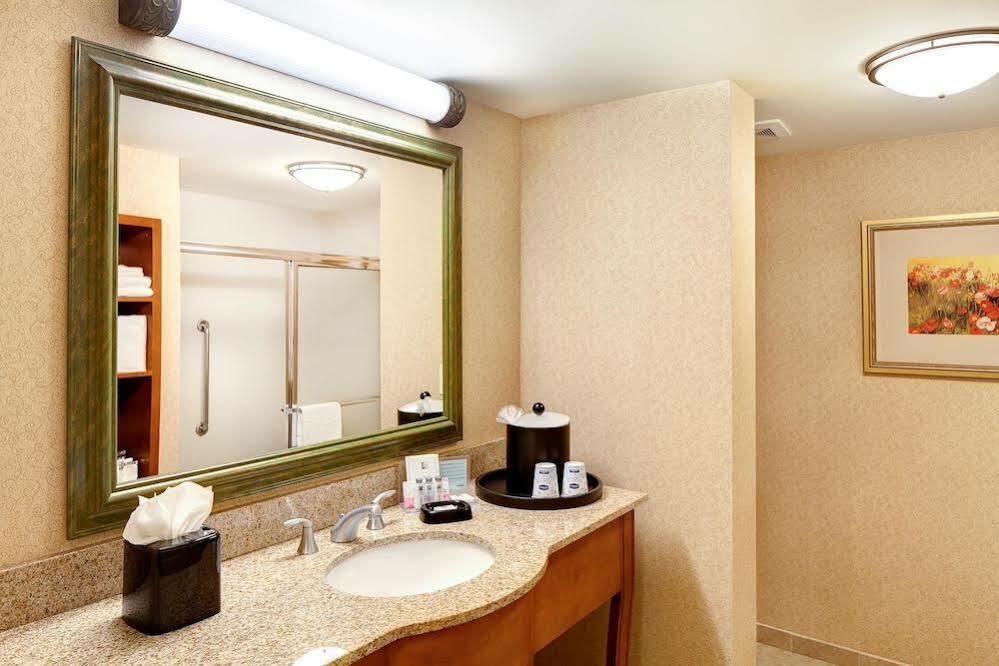 Hampton Inn & Suites Chicago - Libertyville Exterior foto